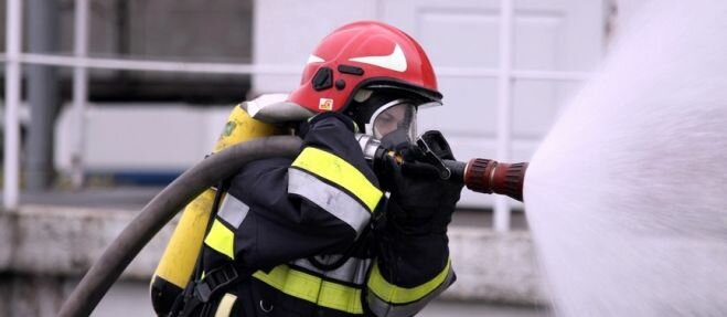 Spłonęła hala produkcyjna w Zielonce. Nikt nie ucierpiał!