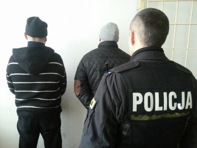 Wpadli złodzieje samochodów