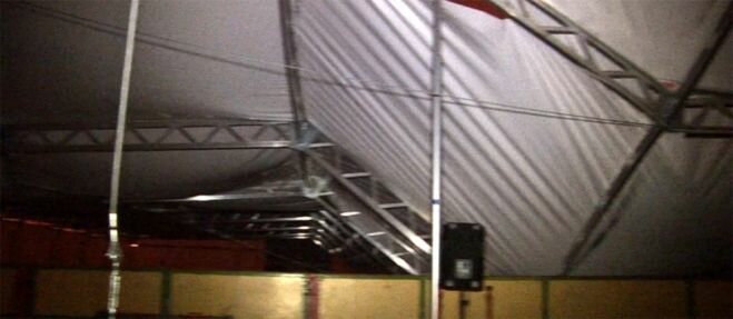 Zawalona hala zamknęła mu firmę