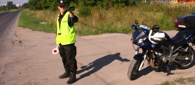 Kontrola na dw&oacute;ch k&oacute;łkach