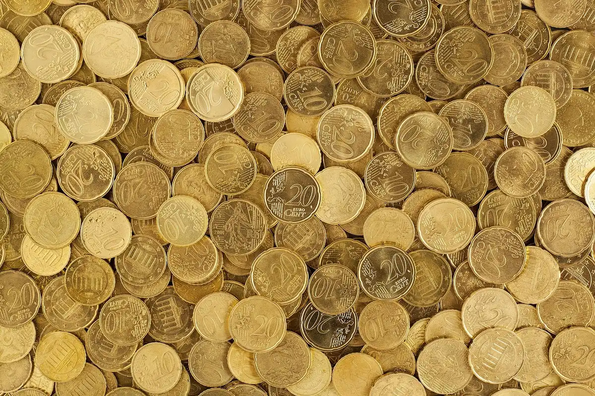 Budynki biurowe i symboliczna sala konferencyjna reprezentująca fundusz PIF